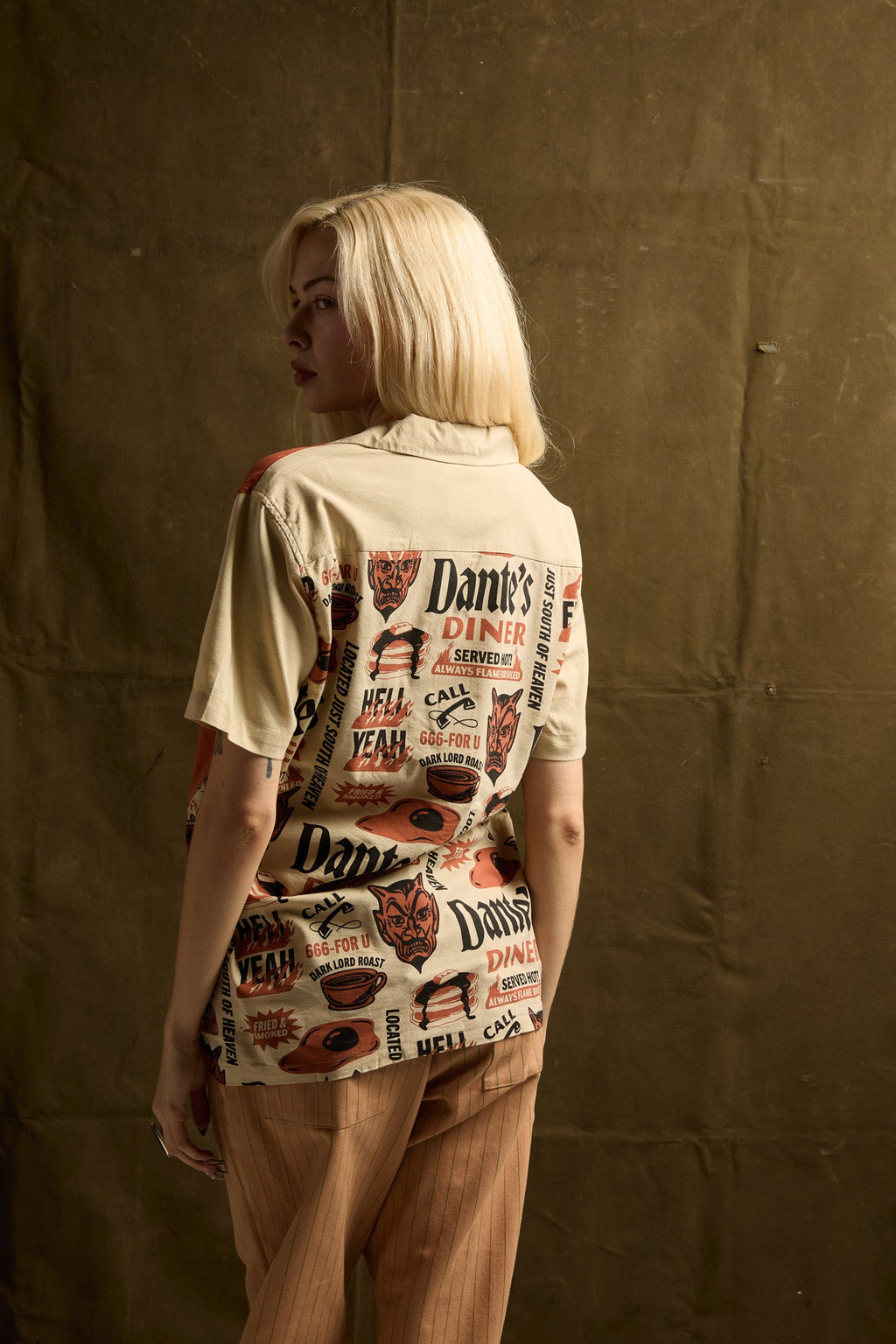 Dante's Diner Button-Up